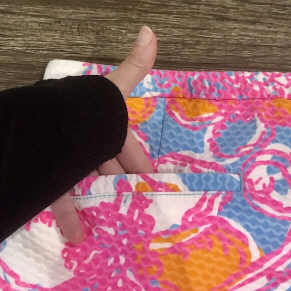 Lilly Pulitzer Adie Shorts 00 Multicolor Side Zip Pockets Textured Flat Front - Picture 8 of 11